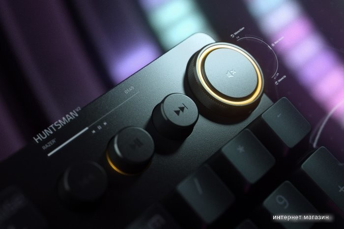 Клавиатура Razer Huntsman V2 (Red Switch, нет кириллицы) - фото 4 - id-p219318734