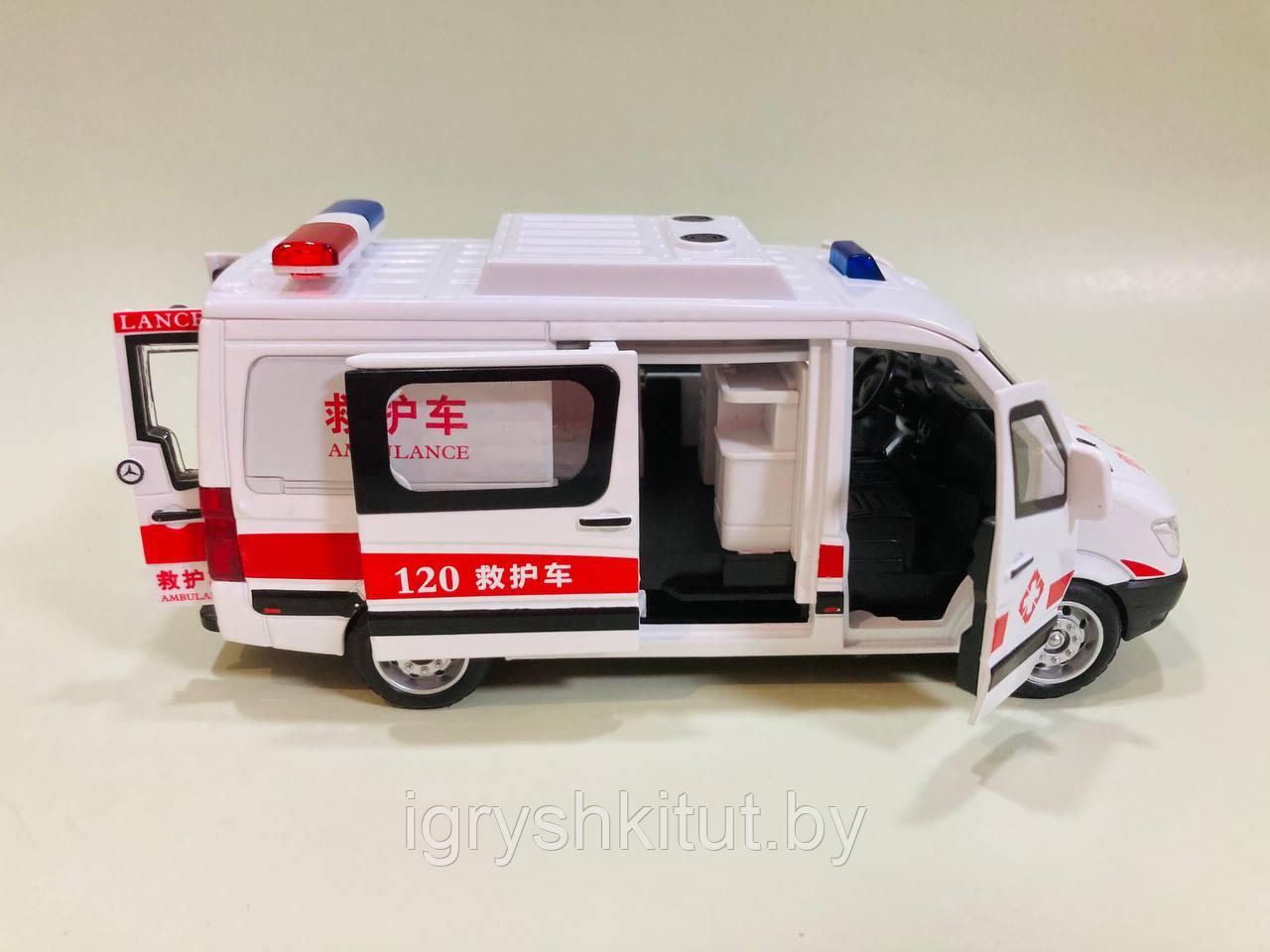 Машинка инерционная Скорая помощь 120 ambulance, металл, свет, звук - фото 2 - id-p219441628
