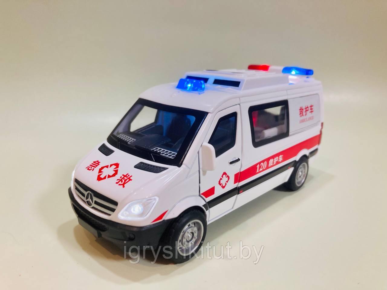 Машинка инерционная Скорая помощь 120 ambulance, металл, свет, звук - фото 1 - id-p219441628