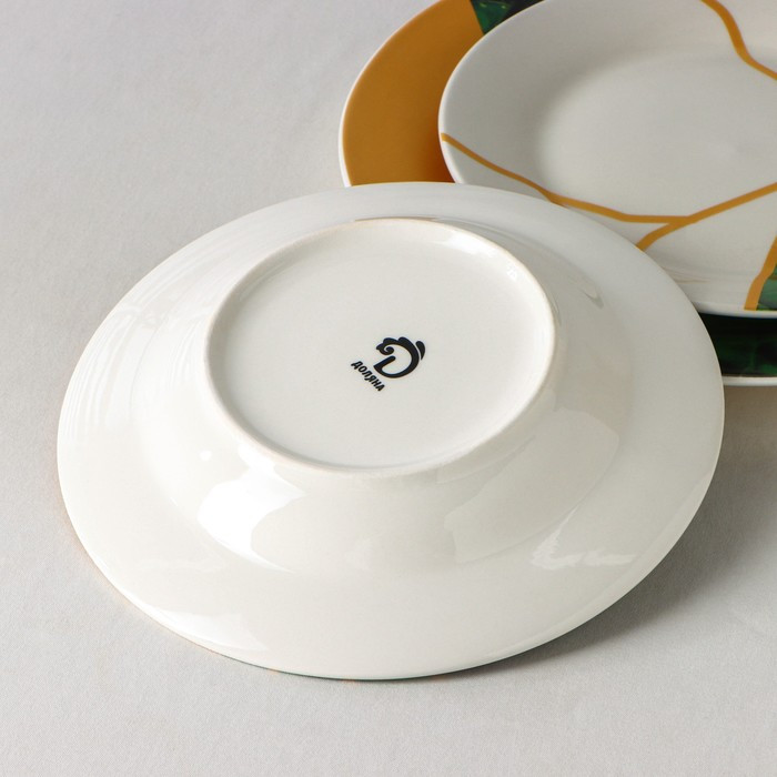 Набор тарелок фарфоровых Доляна «Малахитовая шкатулка», 18 предметов: 6 тарелок d=20 см, 6 тарелок d=25 см, 6 - фото 3 - id-p219455728