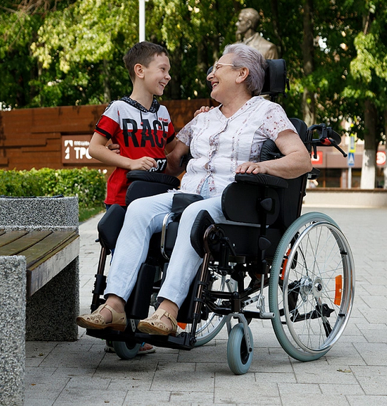 Кресло-коляска инвалидная для малоподвижных пользователей Ortonica Comfort 600 - фото 8 - id-p219482274