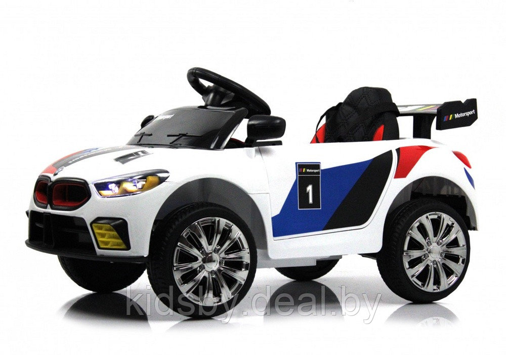Детский электромобиль RiverToys F444FF (белый) BMW Режим качалки - фото 1 - id-p211333578