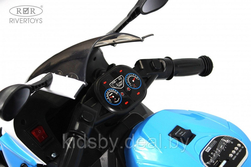 Детский электромотоцикл RiverToys X002XX (бело-синий) - фото 2 - id-p214394874