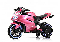 Детский электромотоцикл RiverToys X003XX (розовый глянец)