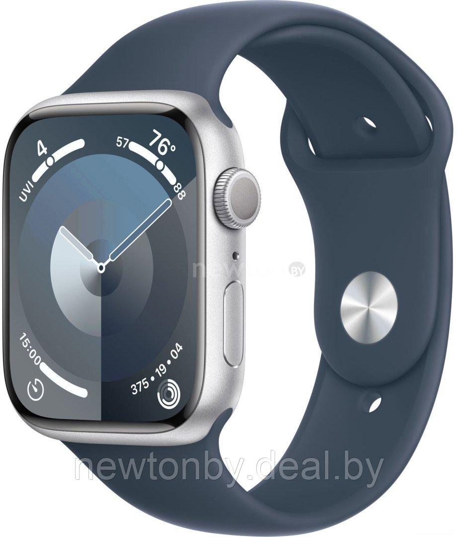 Умные часы Apple Watch Series 9 45 мм (алюминиевый корпус, серебристый/грозовой синий, спортивный силиконовый - фото 1 - id-p219534007