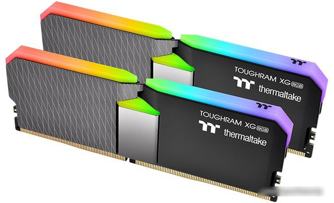 Оперативная память Thermaltake ToughRam XG RGB 2x32ГБ DDR4 3600 МГц R016R432GX2-3600C18A - фото 1 - id-p219563568