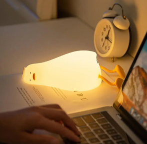 Светильник - ночник силиконовый Сонный Гусь Duck Sleep Lamp (USB, 3 режима, таймер 30 мин) - фото 1 - id-p219630118