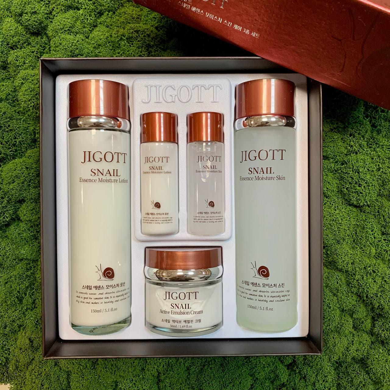 Набор с муцином улитки Jigott Snail Moisture Skin Care 3 Set - фото 1 - id-p219649913