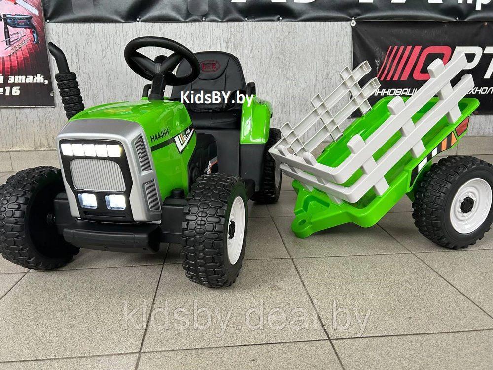 Детский электромобиль RiverToys H444HH (зеленый) трактор с прицепом и пультом - фото 5 - id-p162138796