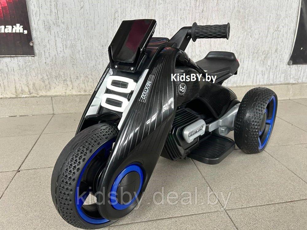Детский электротрицикл RiverToys K333PX (черный) - фото 1 - id-p219650716