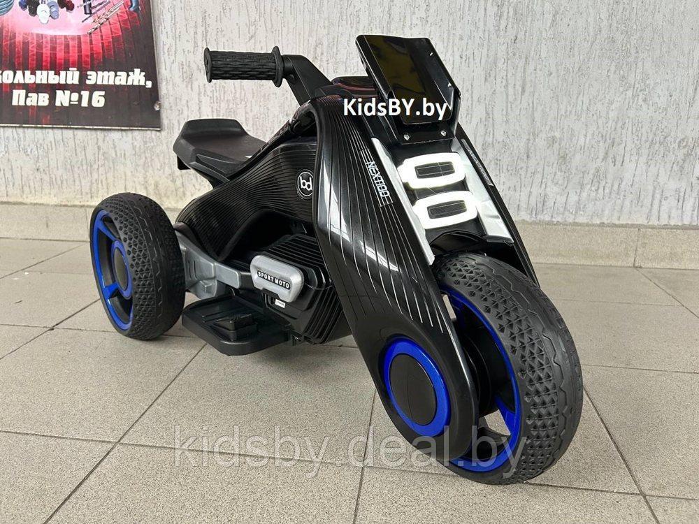 Детский электротрицикл RiverToys K333PX (черный) - фото 3 - id-p219650716