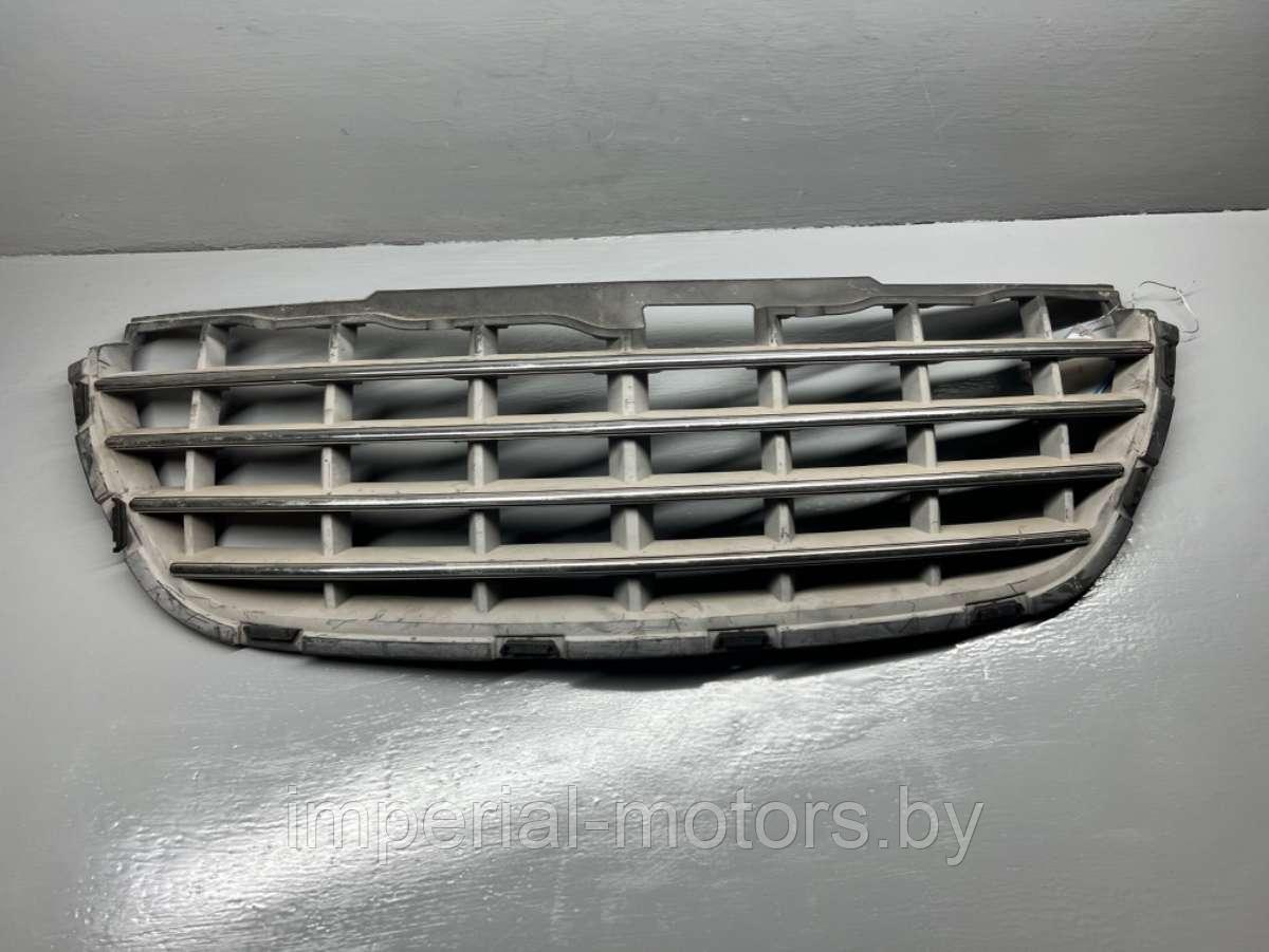 Решетка радиатора Chrysler Pacifica - фото 1 - id-p219586114