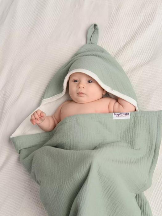 Полотенце для новорожденного детское муслиновое с капюшоном Конверт уголок пеленка на выписку в роддом - фото 3 - id-p219682468