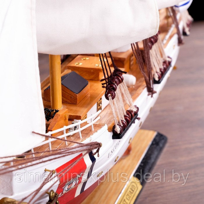 Корабль сувенирный «Проводник», 3 мачты, белый борт, чёрная подставка, белые паруса - фото 4 - id-p219714697