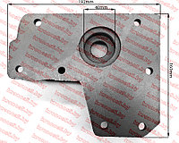 Переходная плита гидронасоса (4 болта) к минитрактору R195/195N