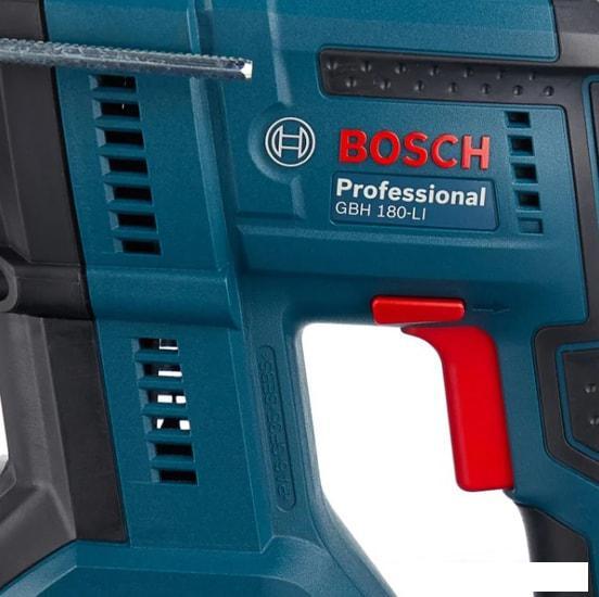 Перфоратор Bosch GBH 180-LI Professional 0611911122 (с 1-им АКБ, кейс) - фото 2 - id-p219448437