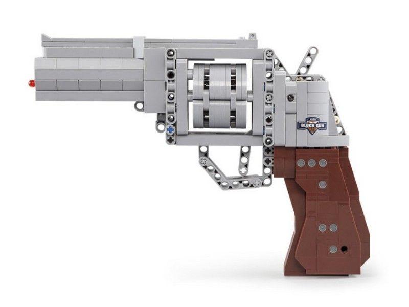 Конструктор CADA deTech револьвер (475 деталей)