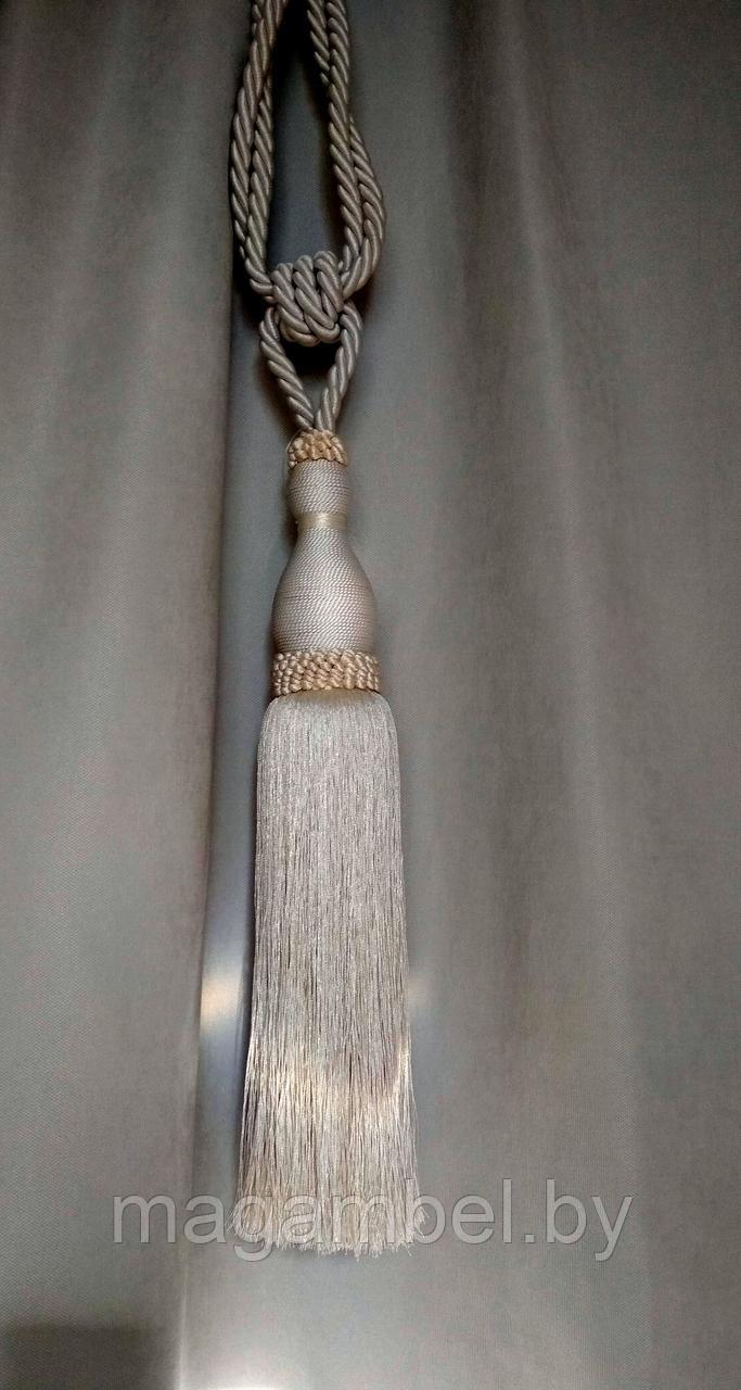 Удлиненная классическая кисть в белом цвете