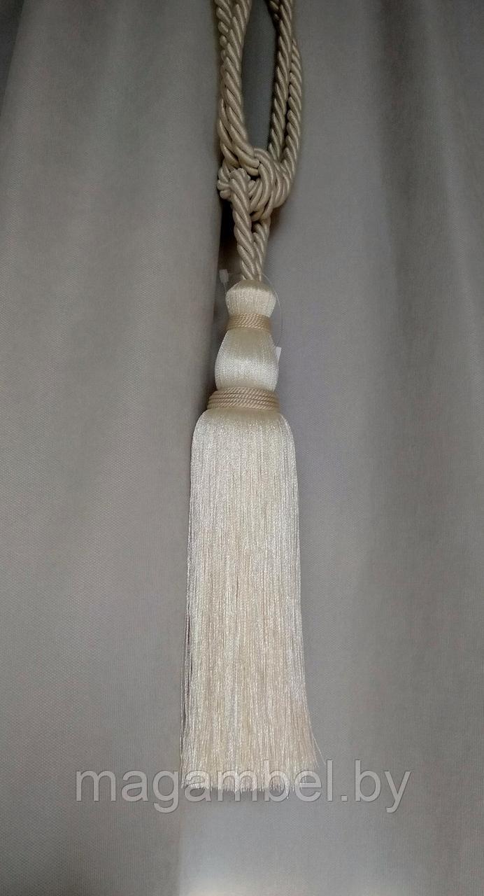 Средняя классическая кисть в молочном цвете