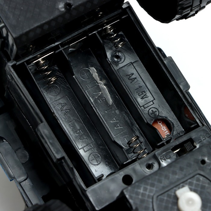 Джип радиоуправляемый "Вездеход", работает от батареек, цвет черно-синий - фото 4 - id-p219825752