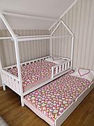 Кровать домик из массива для детей и подростков "Лотос-7" с дополнительным спальным местом цвет белый