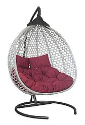 Подвесное двухместное кресло-кокон ФИДЖИ ротанг серый, подушка бордовая