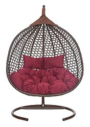 Подвесное двухместное кресло-кокон ФИДЖИ ротанг коричневый, подушка бордовая