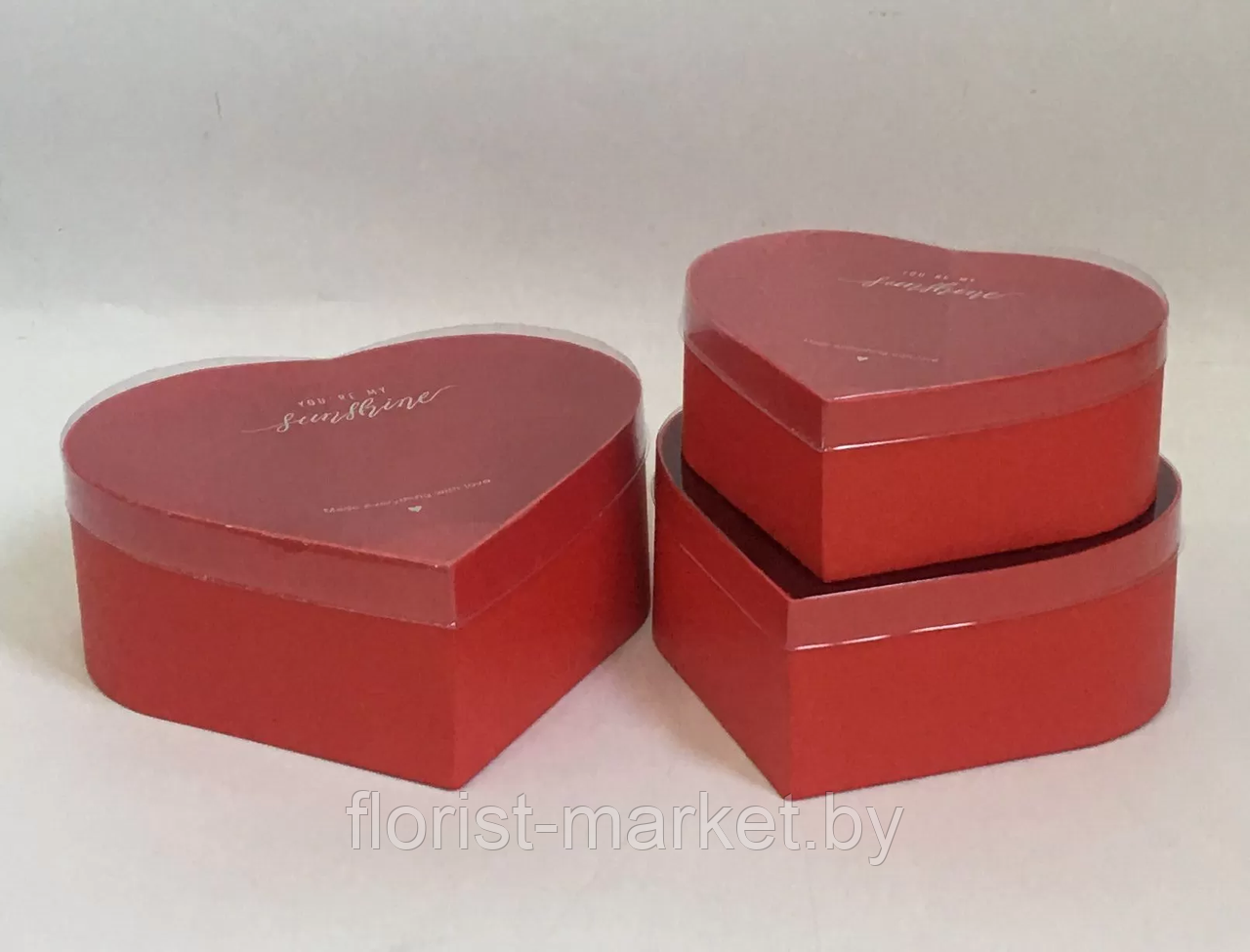 Набор коробок "Сердце" с прозр.крышкой, 3 шт., малый, красный - фото 1 - id-p220036824
