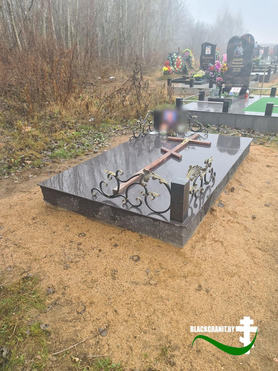 Благоустройство могил и мест захоронения в Минске и Минской области - фото 9 - id-p220046185