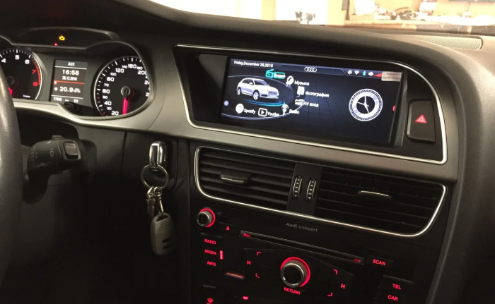 Штатная магнитола Radiola для Audi A5 2008-2015 экран 8.8" Android 12 + 4G модем (8/128gb) без нави