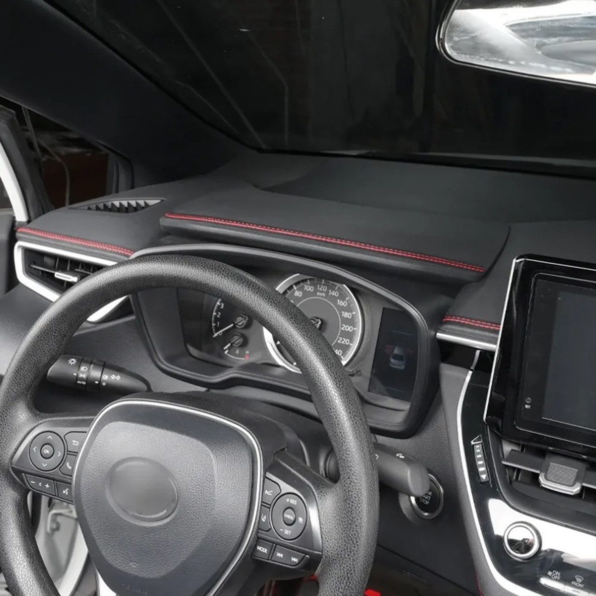 Декоративная лента для внутренней отделки автомобиля черно-красный SiPL - фото 2 - id-p220150406