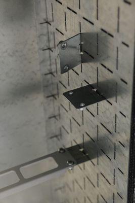 Шкаф коммутационный ЦМО ШТВ-Н-9.6.3-4ААА настенный, стальная передняя дверь, 9U, 600x500x330 мм - фото 3 - id-p219829851