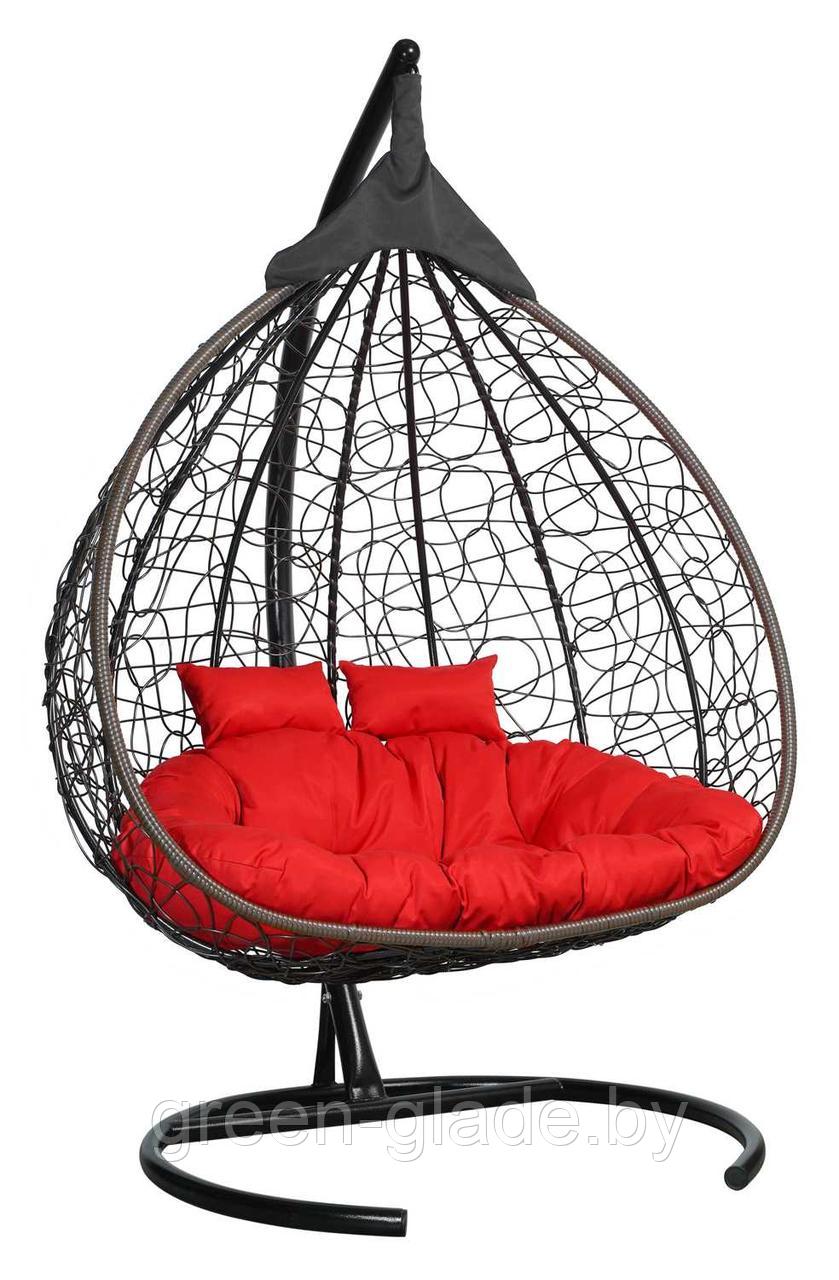 Подвесное двухместное кресло-кокон FISHT коричневый ротанг подушка красная - фото 1 - id-p67622054