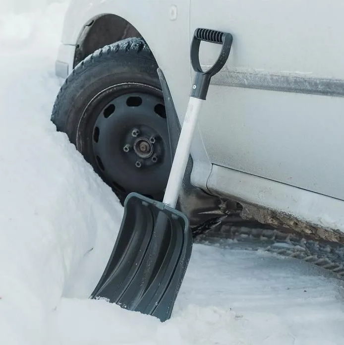 Лопата автомобильная для уборки снега длина черенка 80 см. - фото 8 - id-p220196177