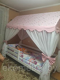 Детская кровать-домик "Киндер" (80х180, 90х200 см) Массив сосны