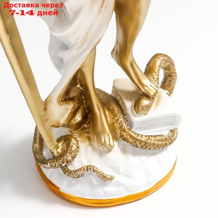 Сувенир полистоун "Богиня Фемида - Правосудие" белый с золотом 38х9х9 см - фото 7 - id-p220214829