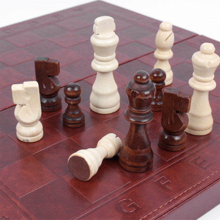 Настольная игра "Шахматы" кожаная коробка SR-T-3907 - фото 4 - id-p220226870