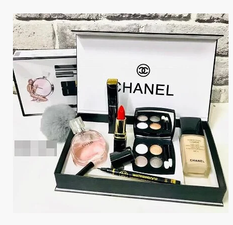 Подарочный набор Chanel 6 в 1 - фото 1 - id-p220246513