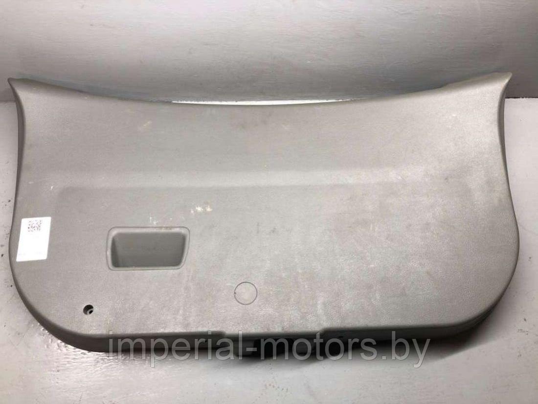 Обшивка крышки багажника Mazda 2 DY - фото 1 - id-p220114819