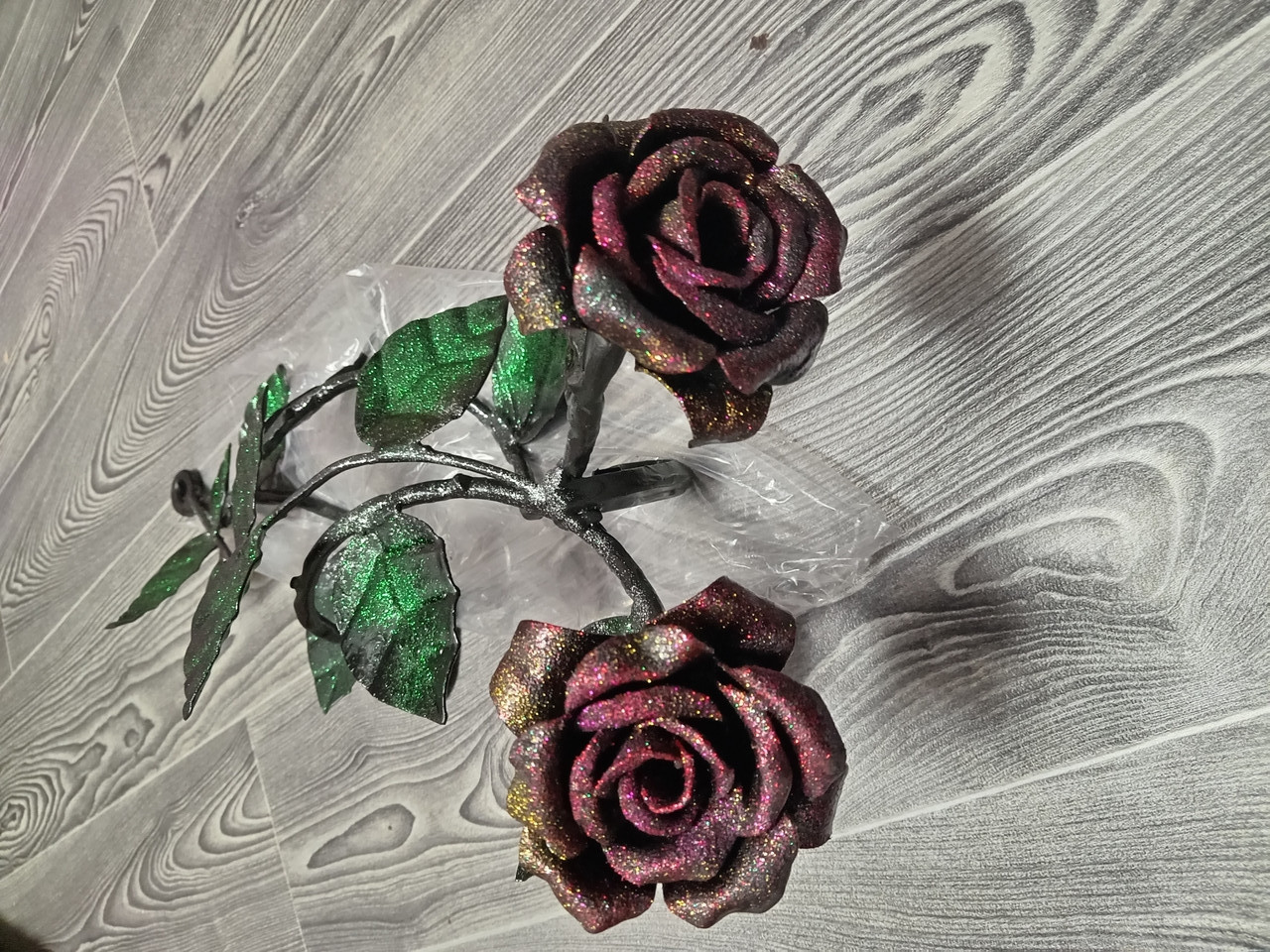 Кованные розы на пвмятник - фото 3 - id-p220278433