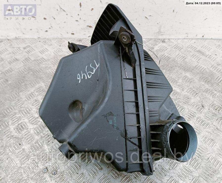 Корпус воздушного фильтра BMW 5 E60/E61 (2003-2010) - фото 2 - id-p220292355