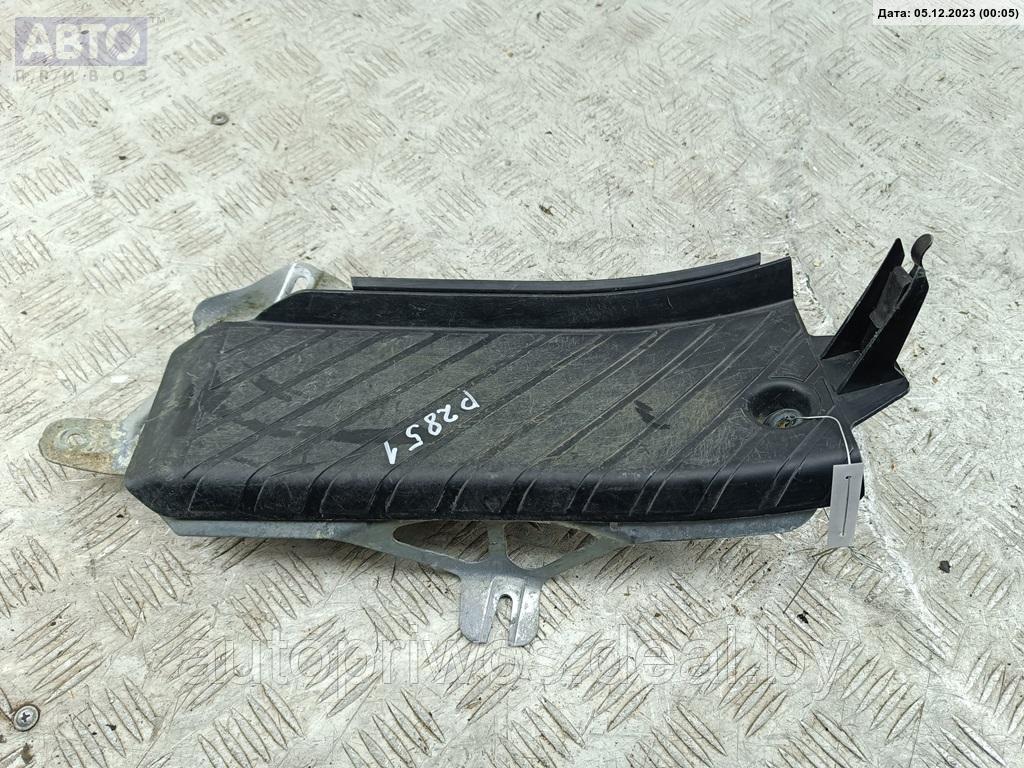 Площадка опорная для ноги (педаль отдыха) Audi A6 C6 (2004-2011) - фото 2 - id-p220463529