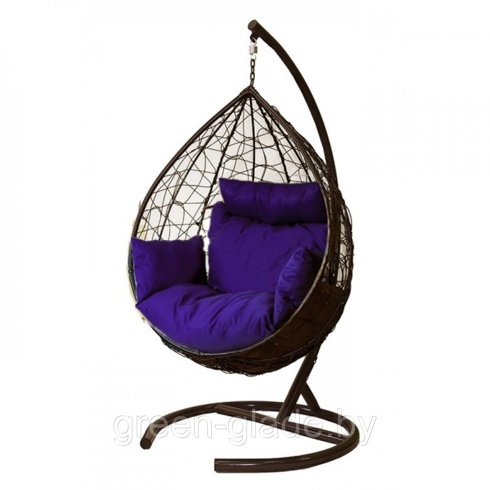 Подвесное кресло МебельСад К307 ротанг коричневый подушка фиолетовая
