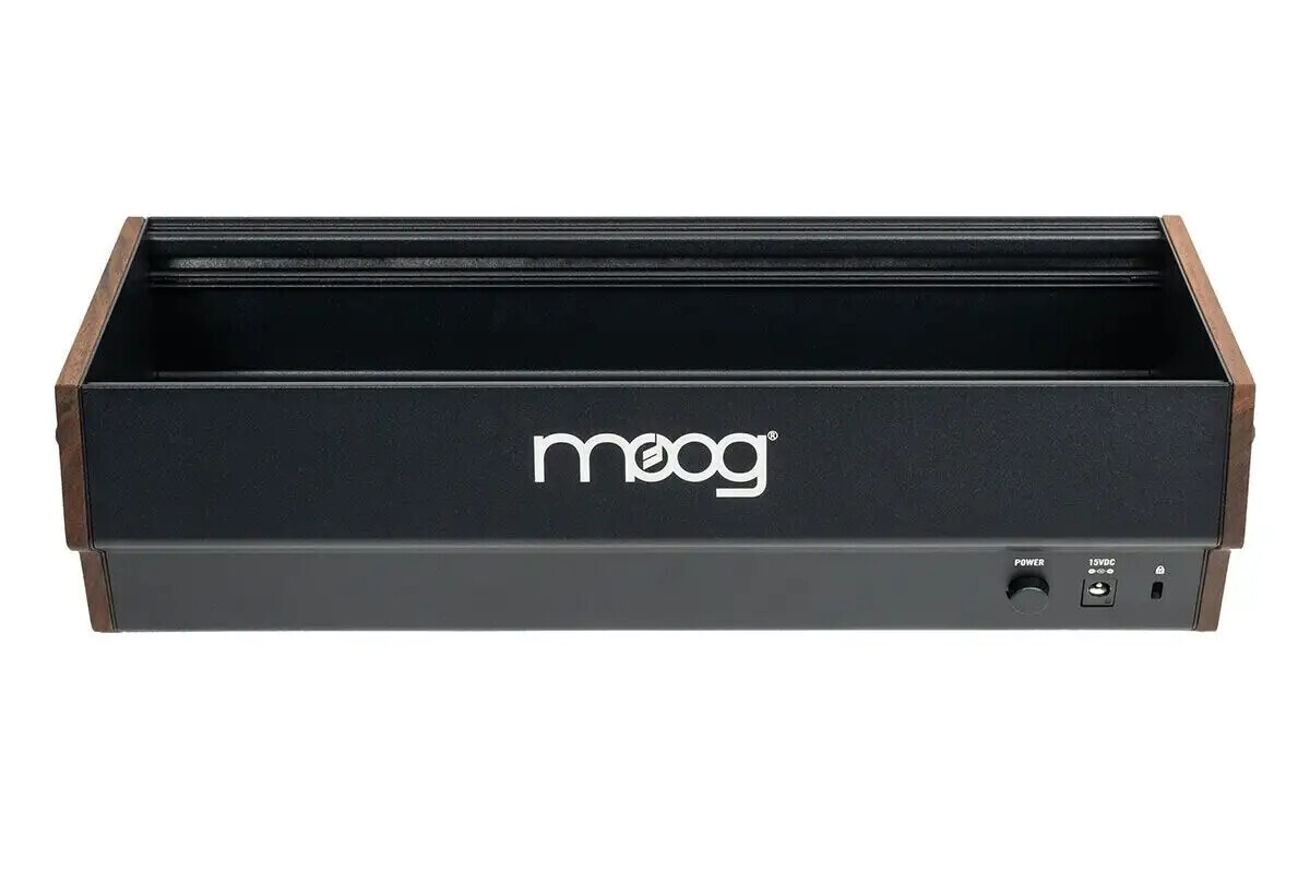 Рэковый кейс Moog 60 HP Powered Case - фото 3 - id-p220569382