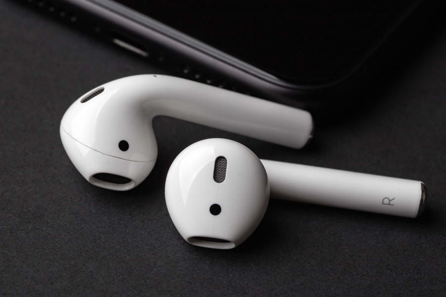 Наушники Apple AirPods 2 в зарядном футляре - фото 7 - id-p220591811