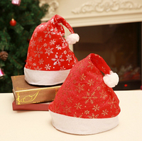 Новогодний колпак Деда Мороза с опушкой / белые снежинки, красный плюш