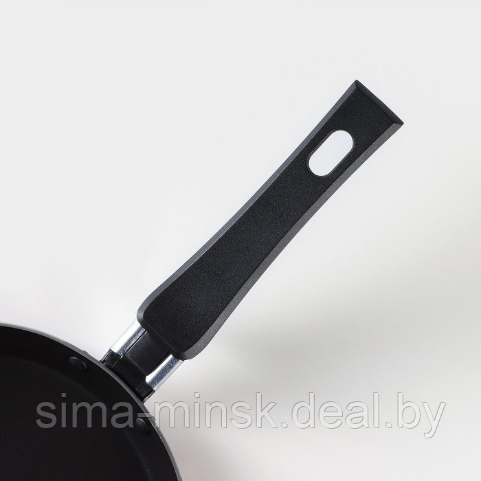 Сковорода блинная «Хит», d=18 см, пластиковая ручка, антипригарное покрытие, цвет чёрный - фото 3 - id-p220617310