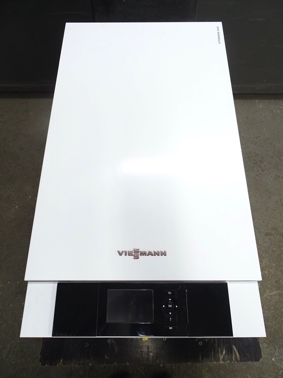 Конденсационный газовый котел Viessmann Vitodens 200W B2HA 60 кВт - фото 2 - id-p220656113