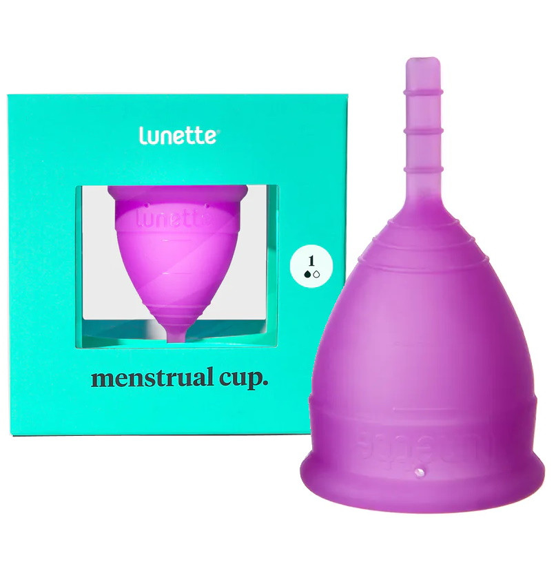 Фиолетовая менструальная чаша Lunette Cup 25 мл - фото 1 - id-p220680955