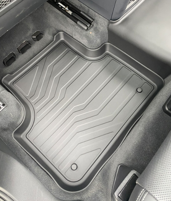 Коврики резиновые 3D LUX для Audi Q8 (2018-н.в.) - фото 2 - id-p220685221
